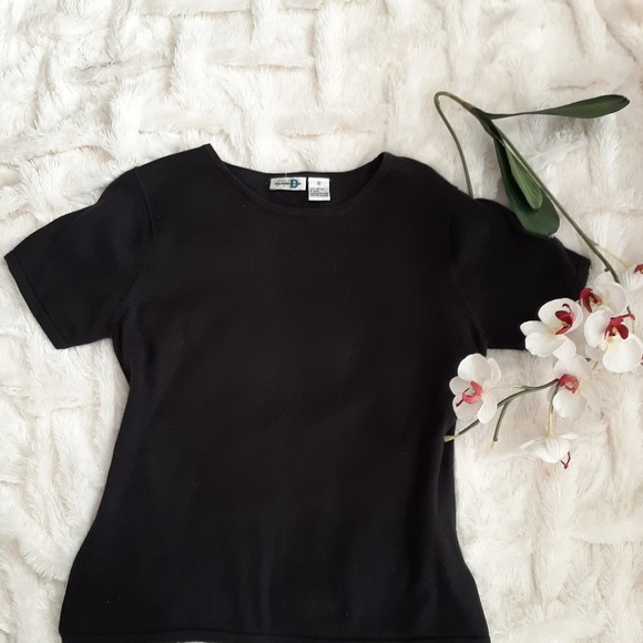 Short Sleeved Cotton Sweater - Picture 1 of 3